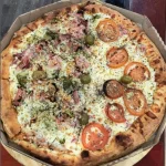 VK Pizzaria no Jd. Sandra Cotia